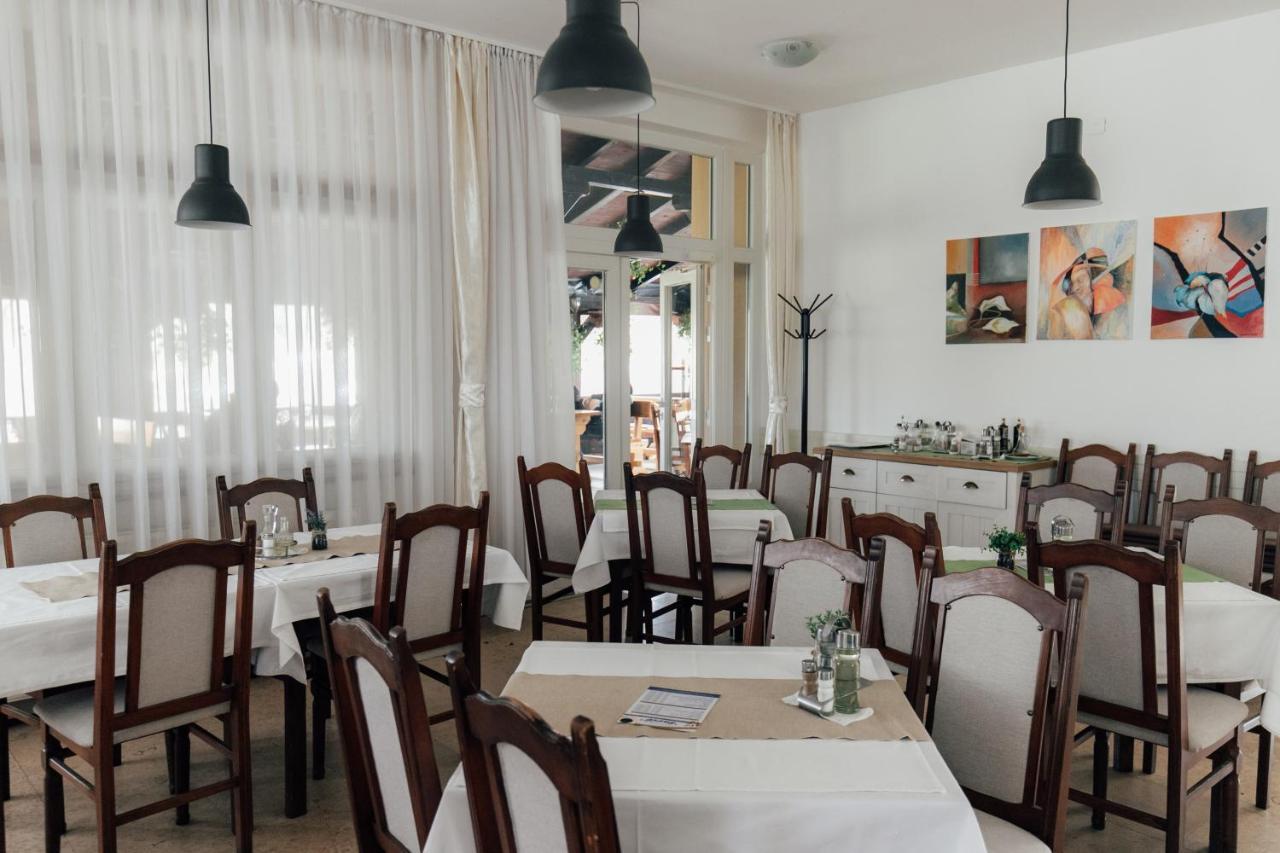 Bed and Breakfast Restoran I Sobe Savic Krnjak Exterior foto